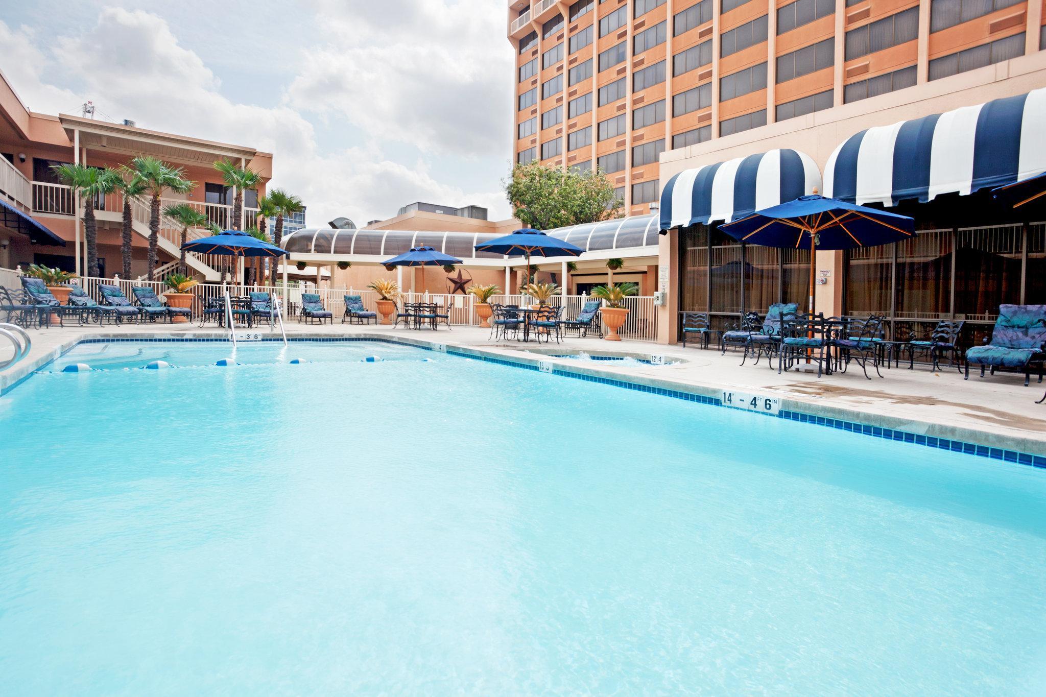 Crowne Plaza San Antonio Airport By Ihg Hotell Exteriör bild